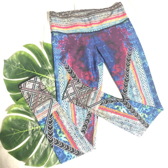 Onzie Graphic Legging - Picture 4 of 7